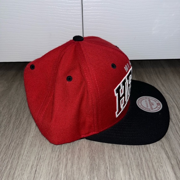 Men’s Miami Heat SnapBack Hats 9FIFTY / MITCHELL & NESS - Picture 15 of 15